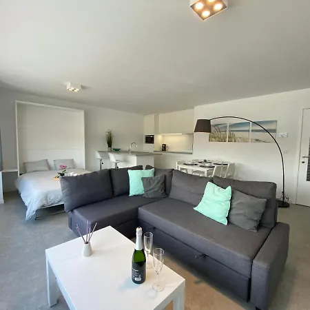 아파트 Residentie Duinenzucht - Laure I Lynne 브레데네